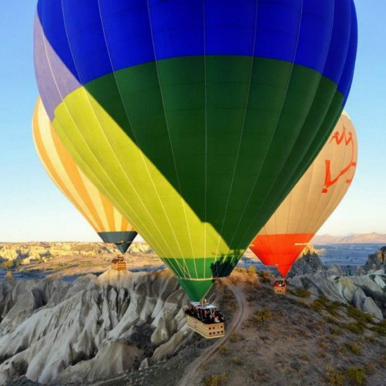Göreme: Cappadocia Private Hot Air Balloon Sunrise Flight 